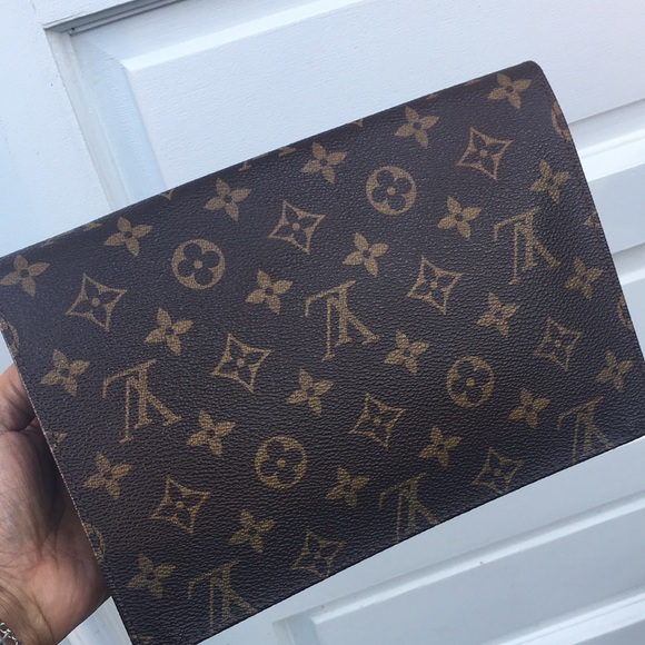 💯Authentic Louis Vuitton Vintage Clutch - Picture 3 of 16